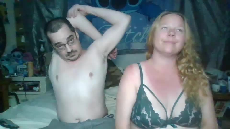 Stitchsunshine85 Cam Show Recorded 2025-04-27