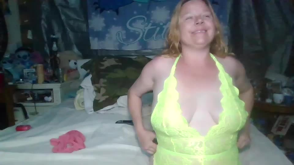 Stitchsunshine85 Cam Show Recorded 2025-04-27