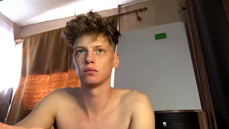 Shyredstar Cam Show Recorded 2025-04-27