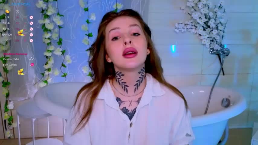 Mia_chill Cam Show Recorded 2025-04-27