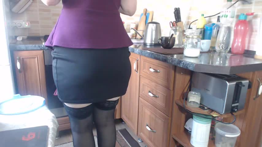 Hot-Tina Cam Show Recorded 2025-04-27