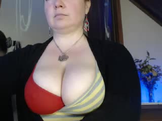 Amorelara Cam Show Recorded 2025-04-27