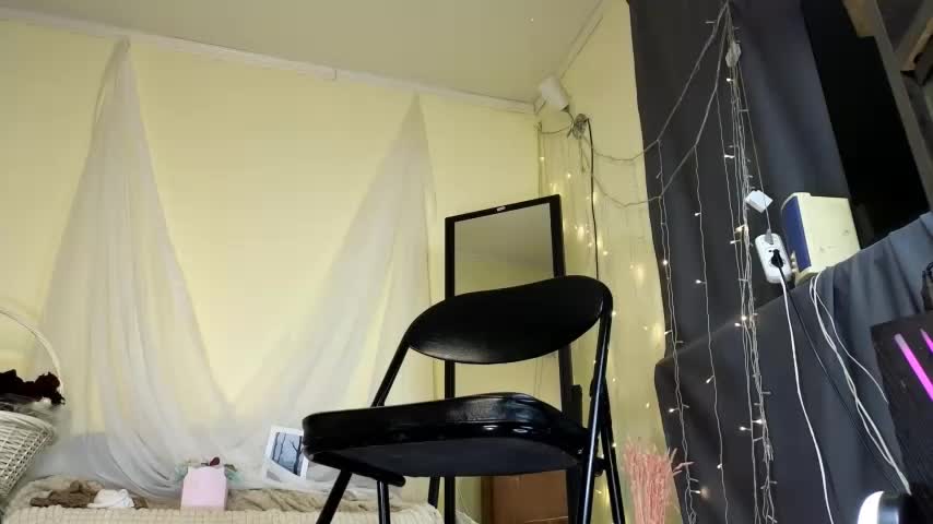 LilluCooper Cam Show Recorded 2025-04-27