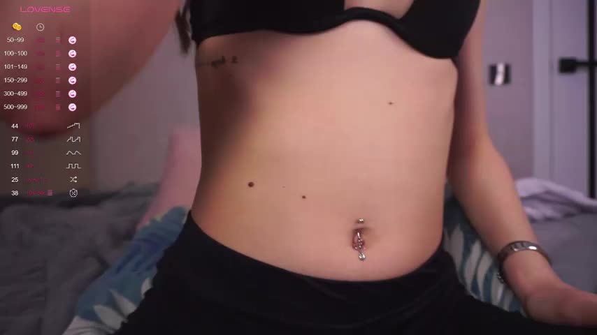ElwineHigginson Cam Show Recorded 2025-04-27