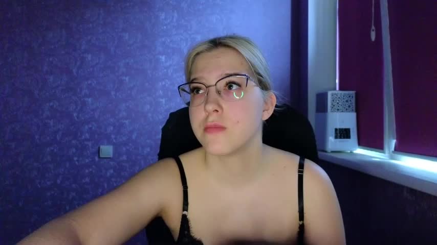 HotBrandyX Cam Show Recorded 2025-04-27