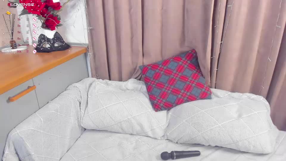 Elzaglower Cam Show Recorded 2025-04-27