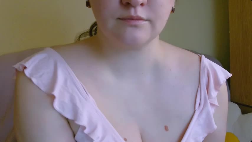 ChubbyMaia Cam Show Recorded 2025-04-27