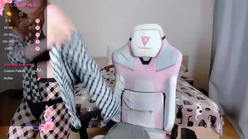Cowell_Adelina Cam Show Recorded 2025-04-27