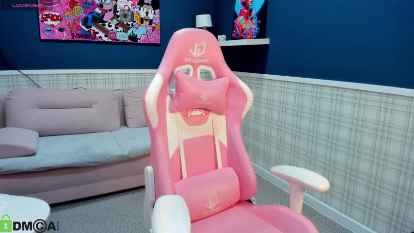 Elsa_Carterr Cam Show Recorded 2025-04-27