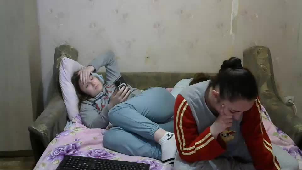 Juliya_katie Cam Show Recorded 2025-04-28