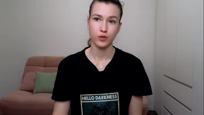 Alicianoveli Cam Show Recorded 2025-04-28