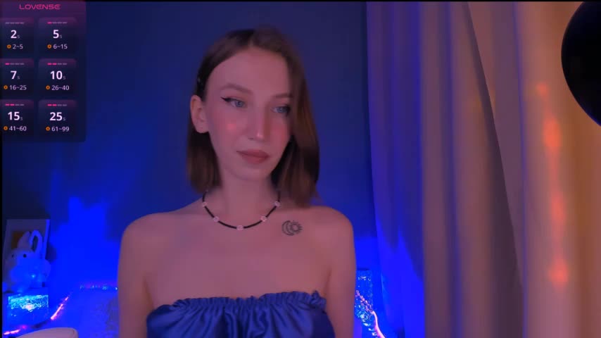 Ellaamber Cam Show Recorded 2025-04-28