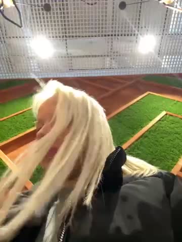 LikaCat Cam Show Recorded 2025-04-28