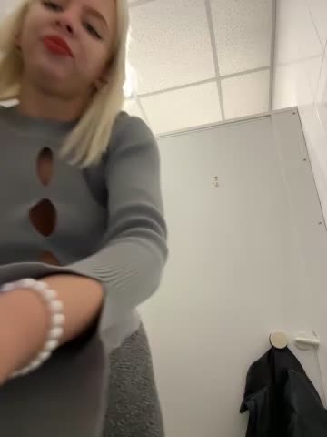 LikaCat Cam Show Recorded 2025-04-28