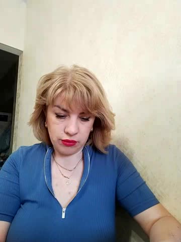 Brionia Cam Show Recorded 2025-04-28
