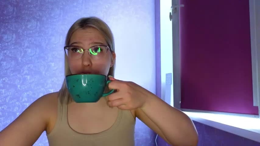 HotBrandyX Cam Show Recorded 2025-04-29