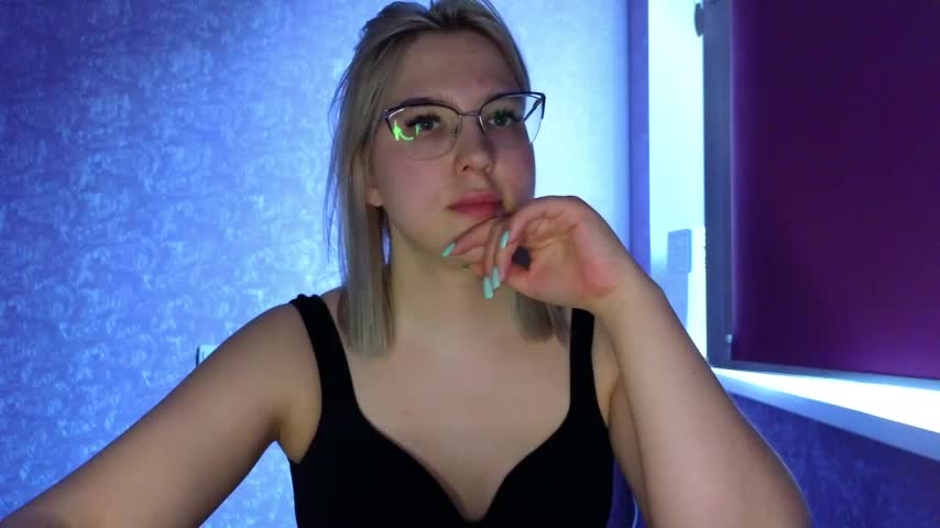HotBrandyX Cam Show Recorded 2025-04-29