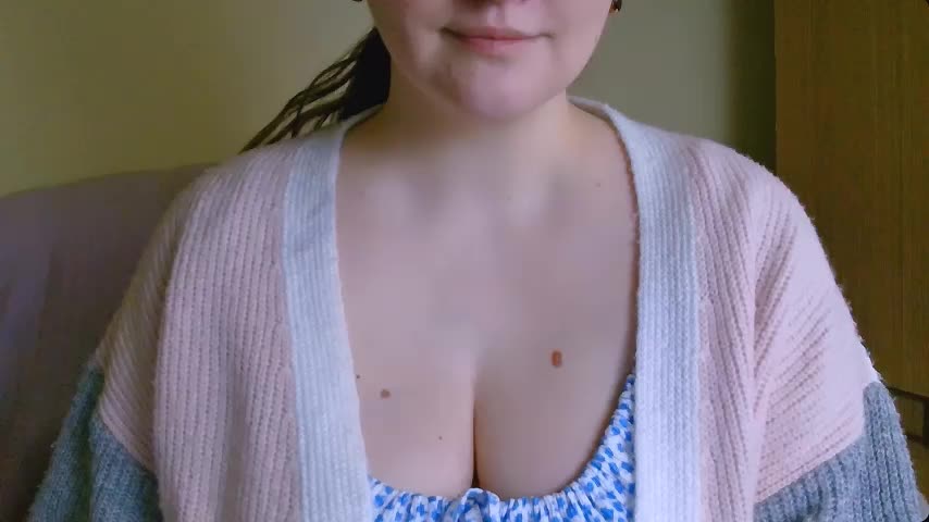 ChubbyMaia Cam Show Recorded 2025-04-29