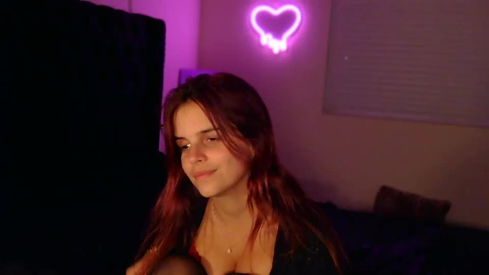 Lilbeccaxo Cam Show Recorded 2025-04-29