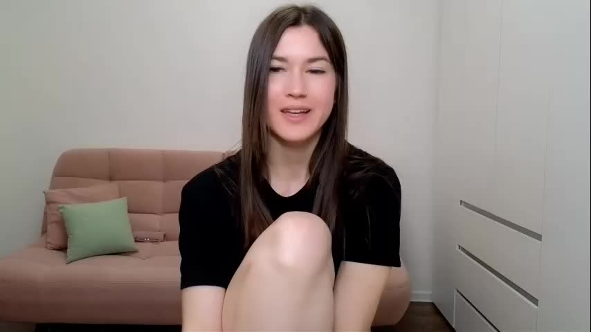 Alicianoveli Cam Show Recorded 2025-04-29