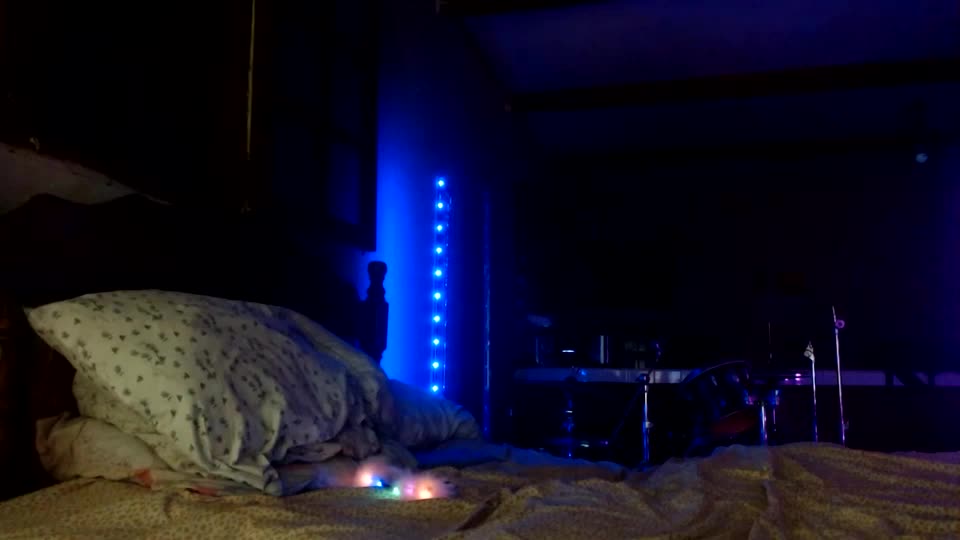 Moonroxxx Cam Show Recorded 2025-04-29