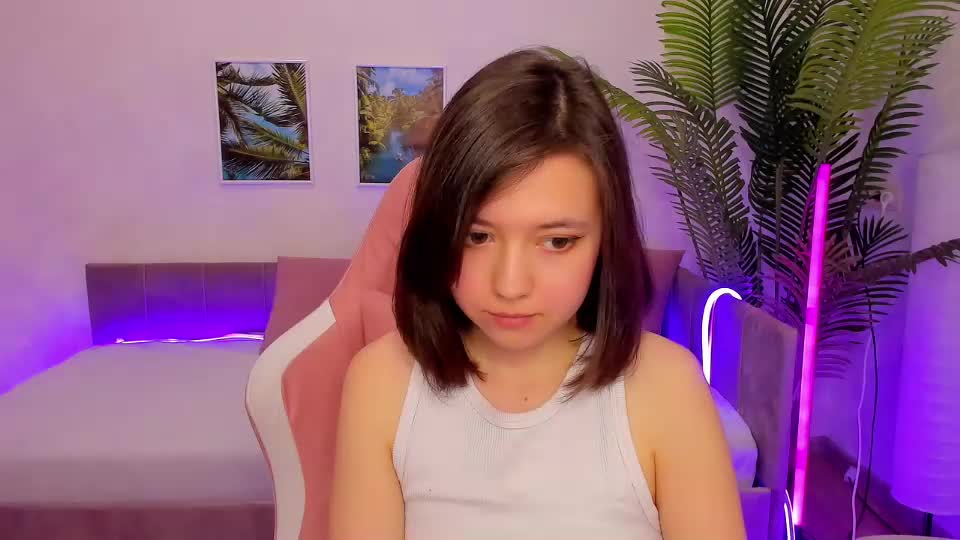 Lina_brownie Cam Show Recorded 2025-04-29