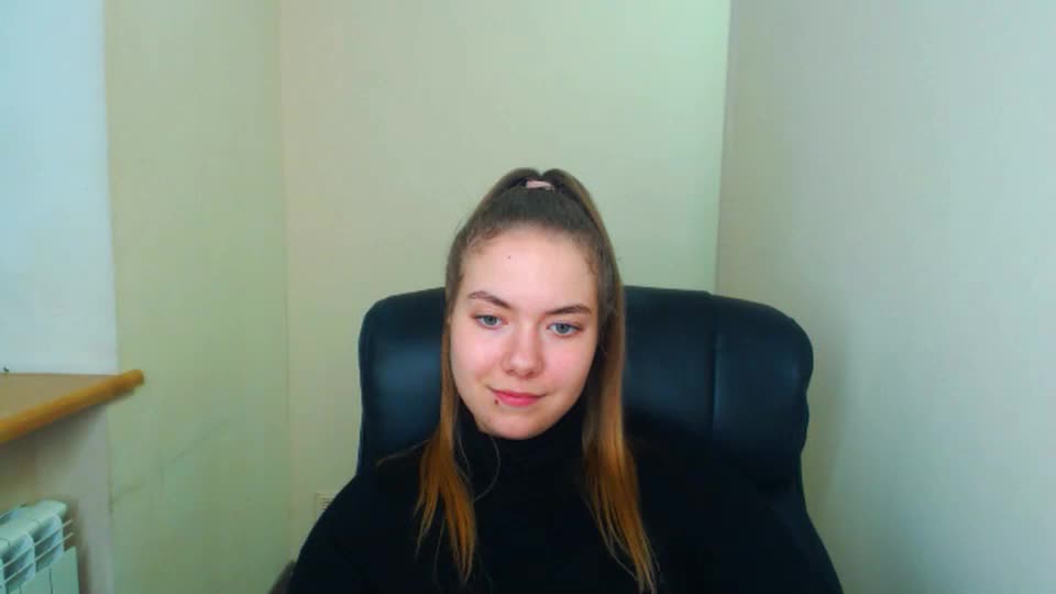 Zoey_deuttch Cam Show Recorded 2025-04-29