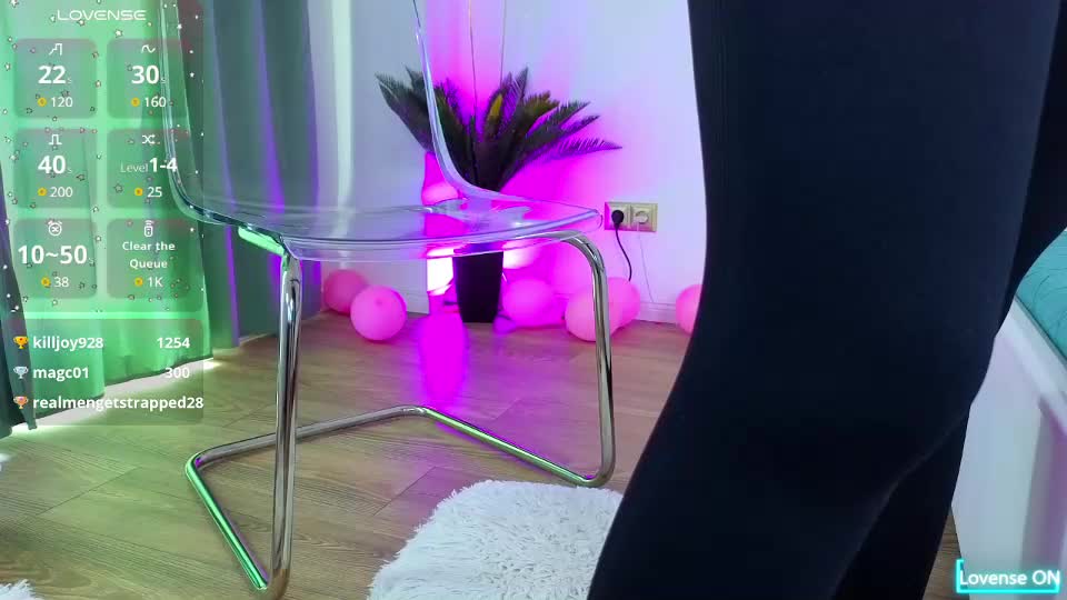 Iwantyours3x Cam Show Recorded 2025-04-29