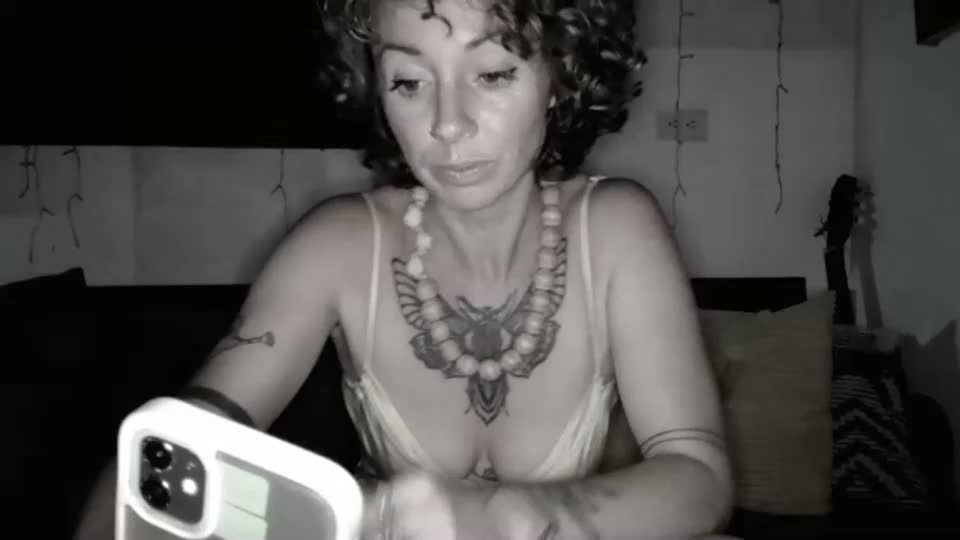 Sexnchocolate Cam Show Recorded 2025-04-29