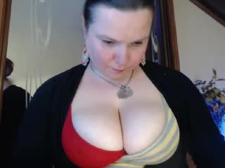 Amorelara Cam Show Recorded 2025-04-29