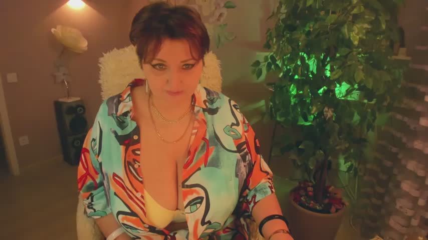 Rebekkacharm Cam Show Recorded 2025-04-29
