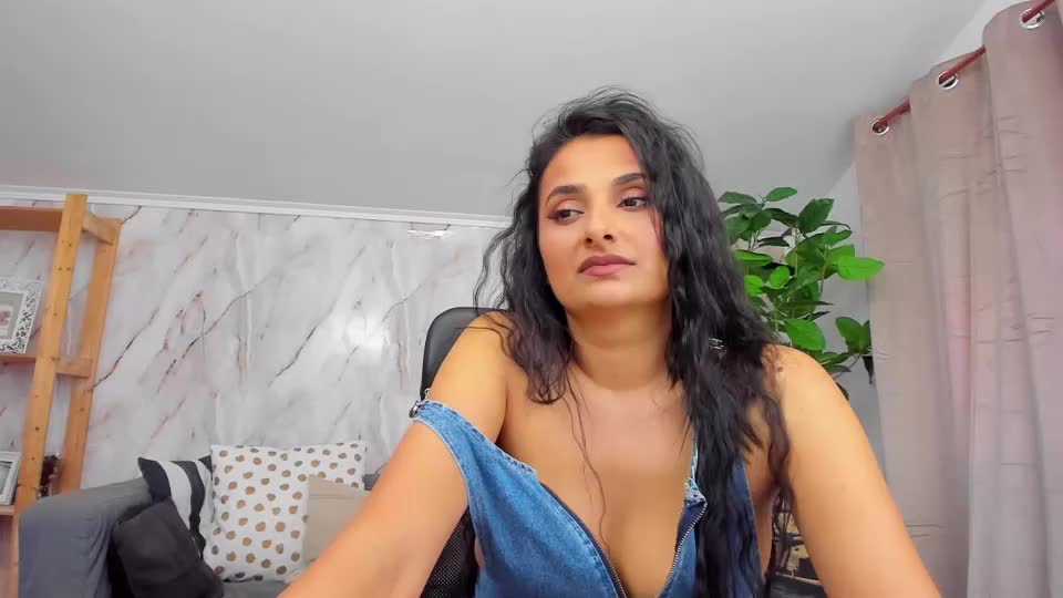 Jennaprice Cam Show Recorded 2025-04-29