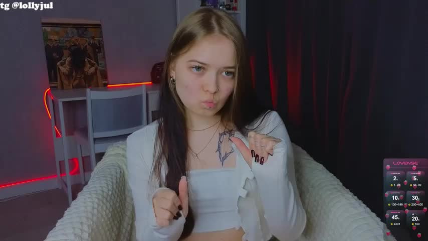 Doll_lol_ Cam Show Recorded 2025-04-30