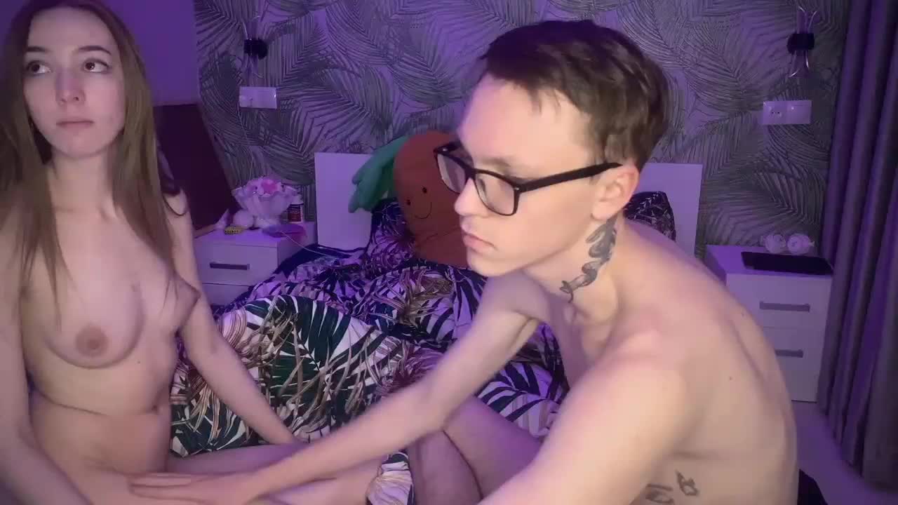 AlxAndNstya Cam Show Recorded 2025-04-30