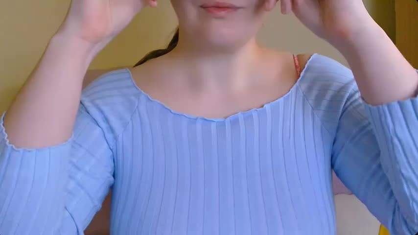 ChubbyMaia Cam Show Recorded 2025-04-30