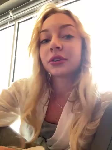 Melissa_grr Cam Show Recorded 2025-04-30