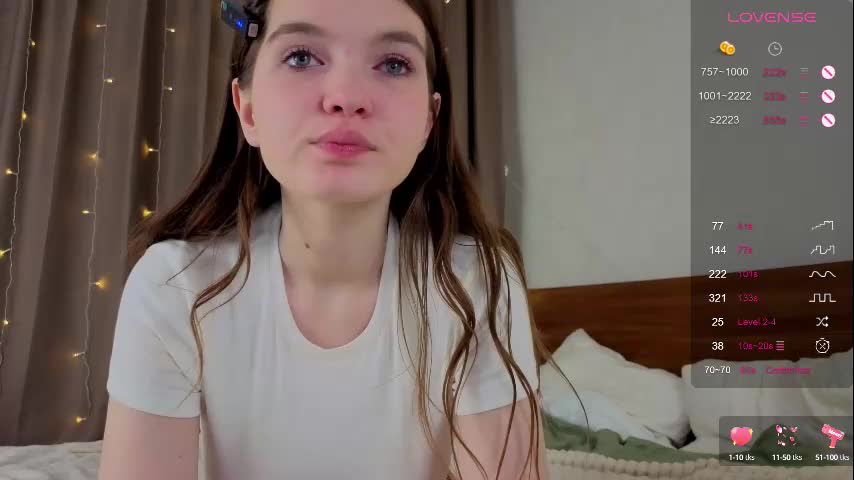 Nicoledurham Cam Show Recorded 2025-04-30