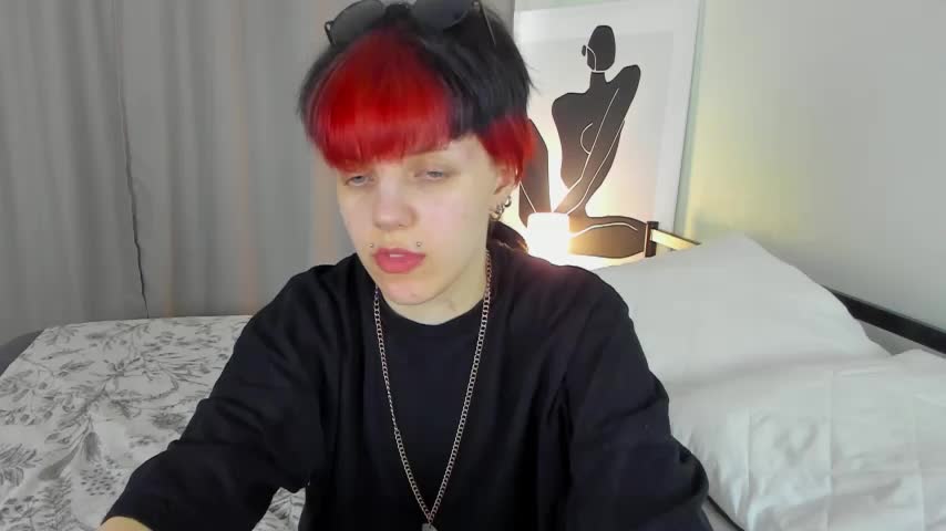 Rene_Yolker Cam Show Recorded 2025-04-30
