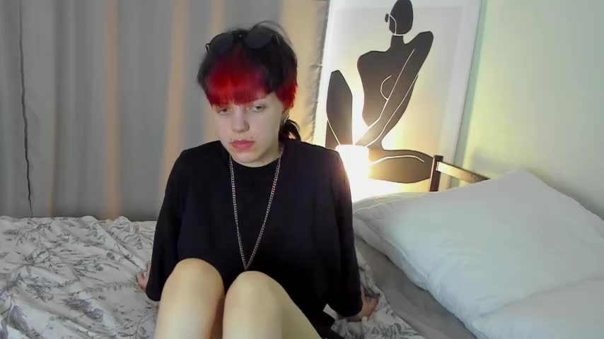 Rene_Yolker Cam Show Recorded 2025-04-30