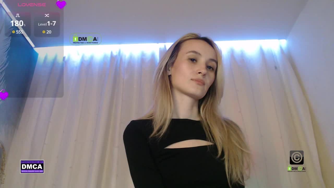 Your_fantasy Cam Show Recorded 2025-04-30