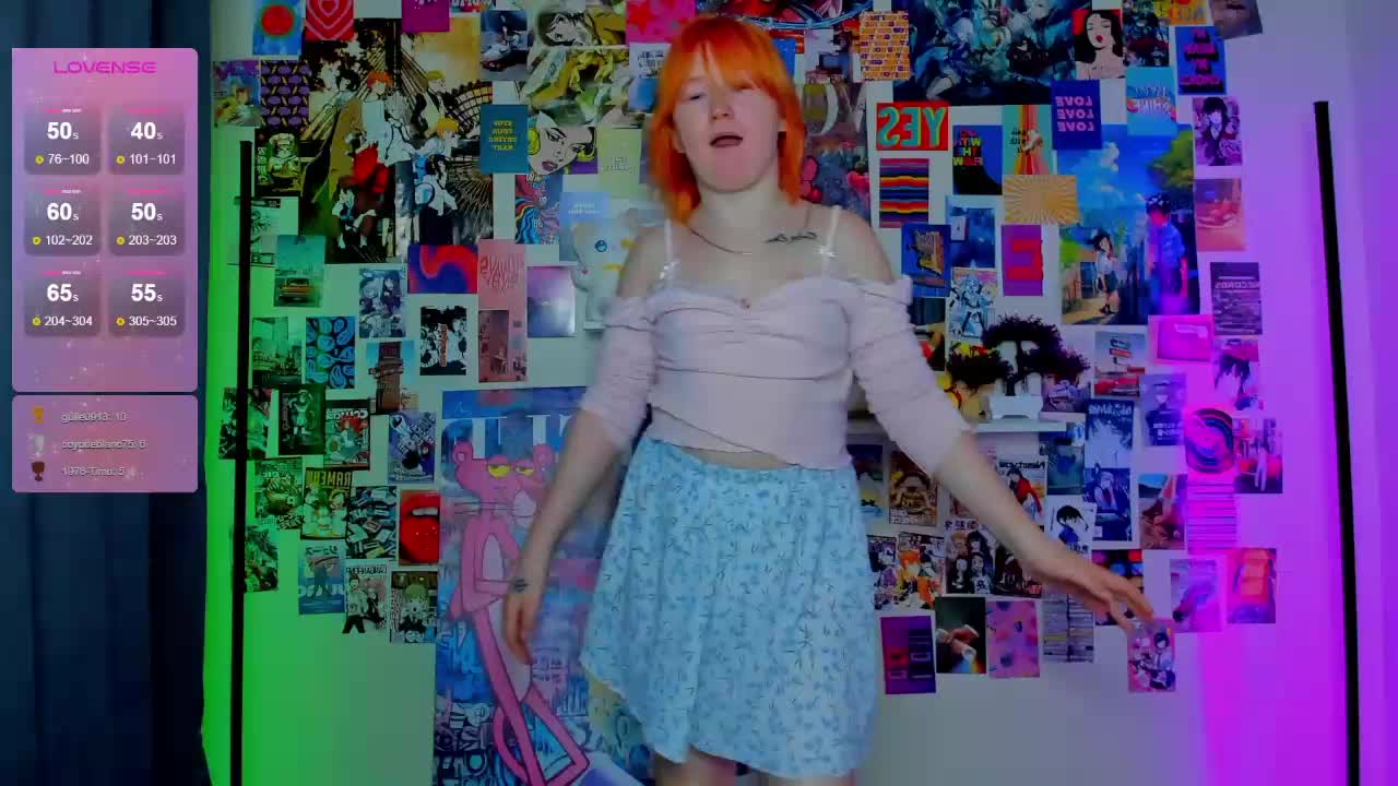 Sara-Moor Cam Show Recorded 2025-04-30