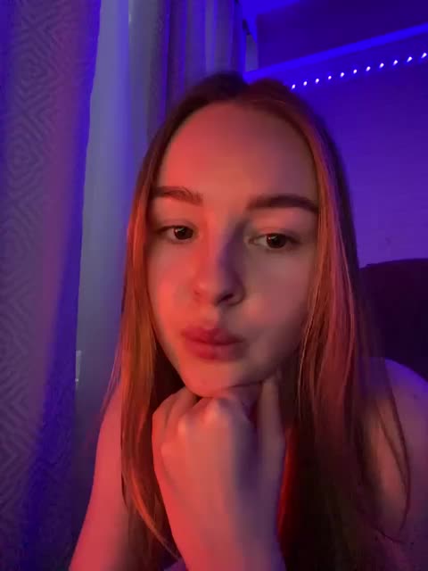 Nestyzz Cam Show Recorded 2025-04-30