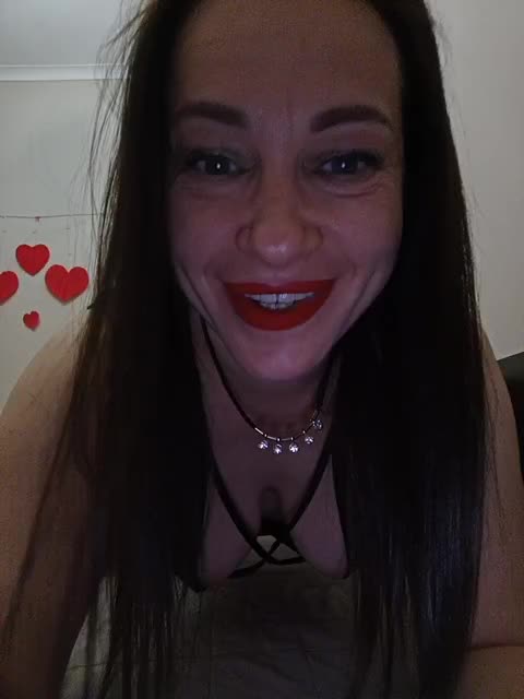 PetiteBrunieX Cam Show Recorded 2025-04-30