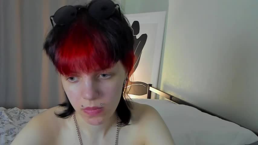 Rene_Yolker Cam Show Recorded 2025-04-30