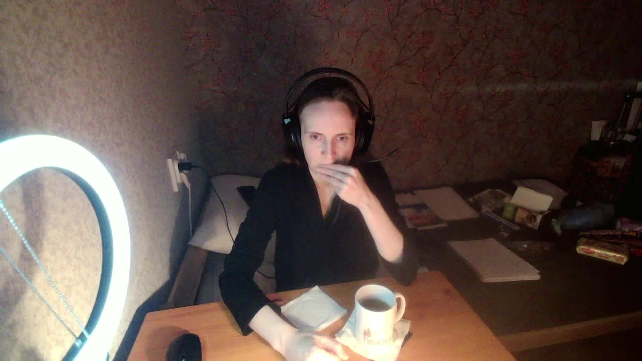 Magretta_Dering Cam Show Recorded 2025-05-01