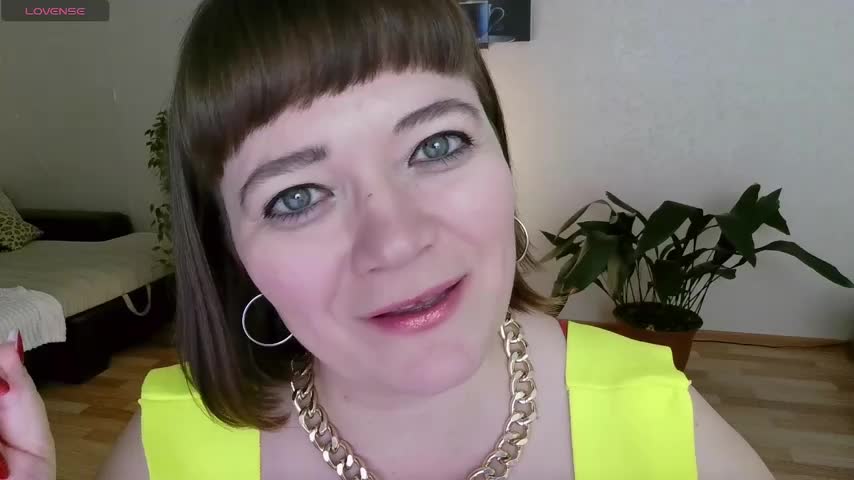 LizaMilfa Cam Show Recorded 2025-05-01