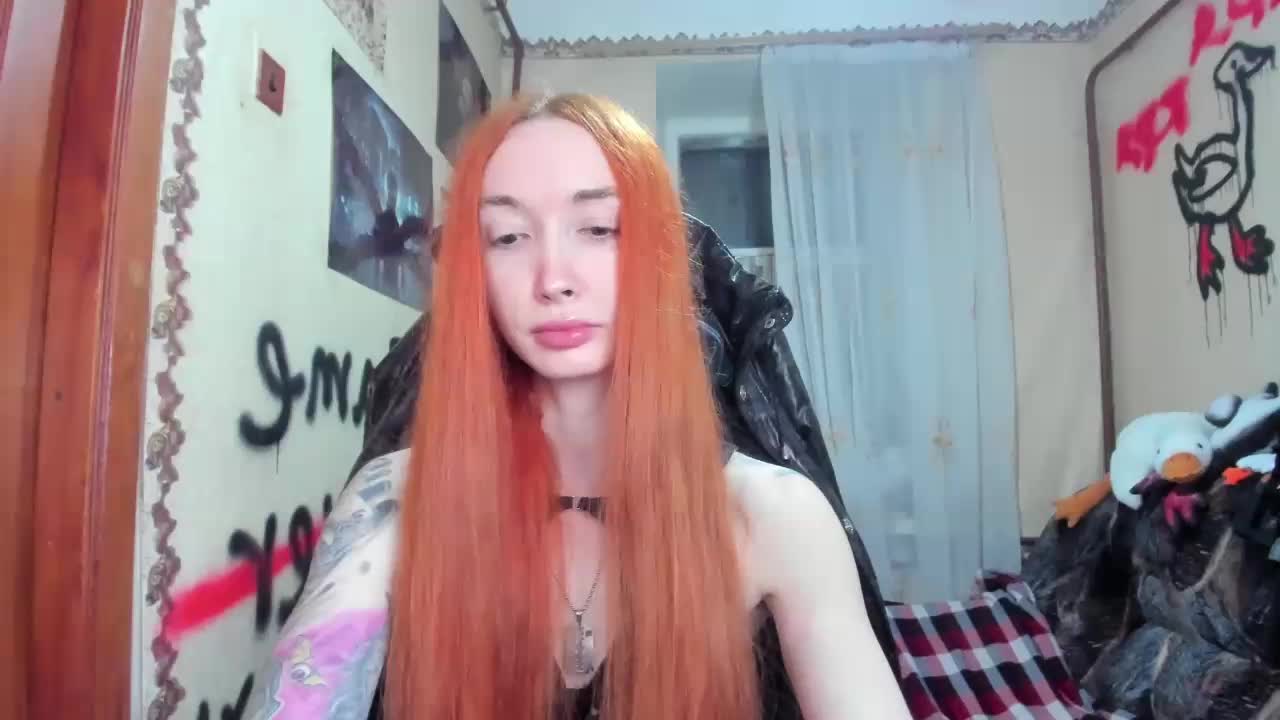 Roxy-Sun Cam Show Recorded 2025-05-01