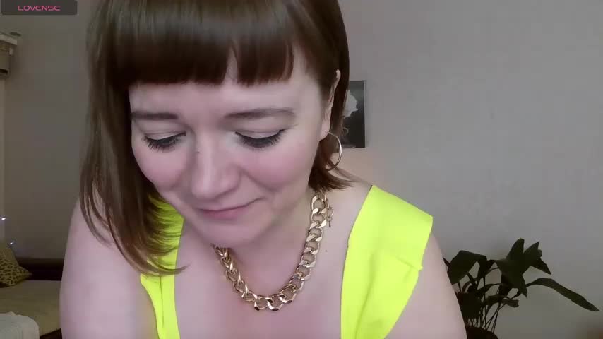 LizaMilfa Cam Show Recorded 2025-05-01