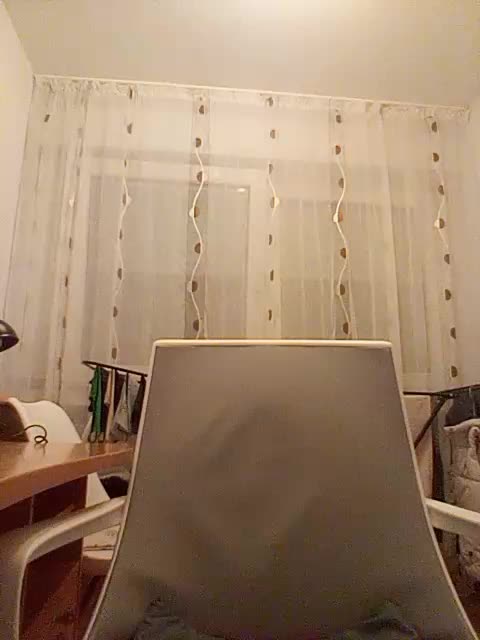 __COVID-19__ Cam Show Recorded 2025-05-01