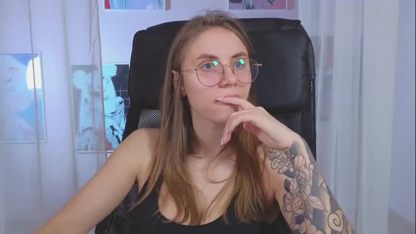 _lovelylove_ Cam Show Recorded 2025-05-01
